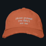 Lustiny Introvert Mood Sassy Antisocial Humor Snar Broderad Keps<br><div class="desc">Den här plågade rostiga orange pappa som har broderad vit text som perfekt fångar stämningen hos alla som försöker gå obemärkt förbi. Med sin vintage vibe och självmedvetna humor är den det yttersta medbrottslingen för själviverter, antisociala misstag eller överrumplande springa-ins. Underbar för avslappnad dagar, mysiga utfall eller gåva till någon...</div>