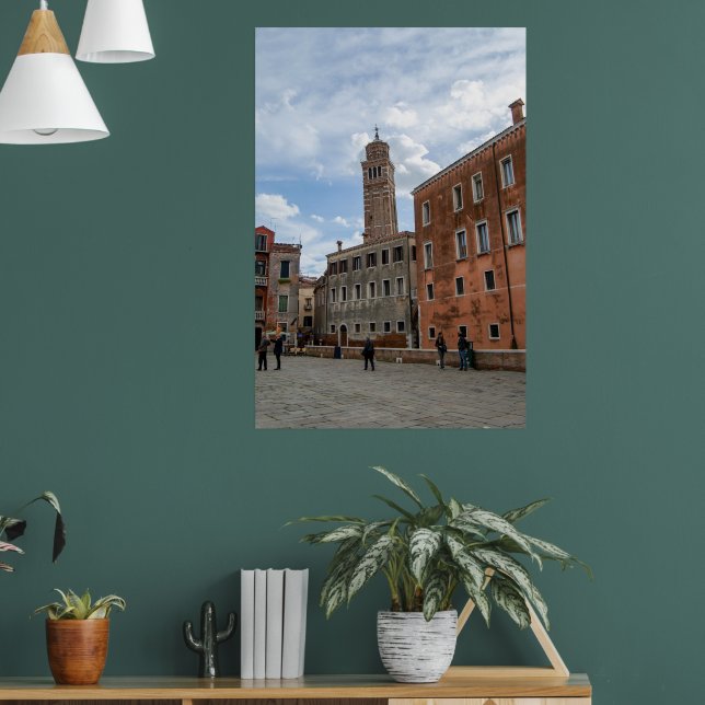 Lutande klocktorn till Santo Stefano Venedig Itali Poster (Vardagsrum 1)