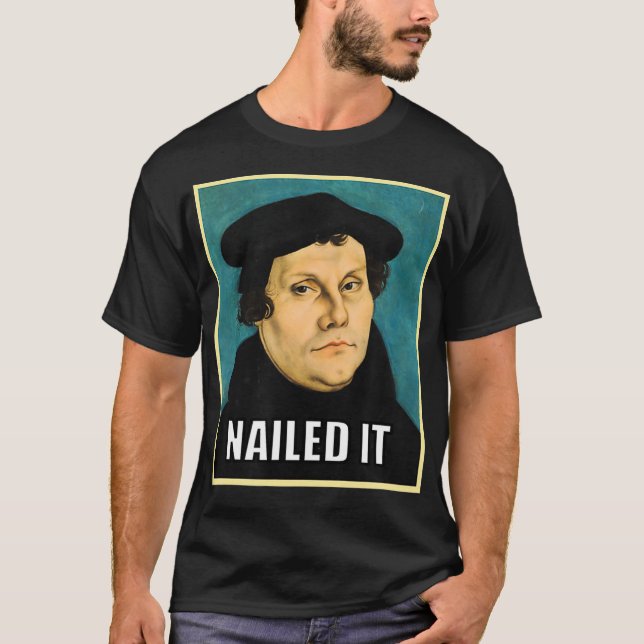Luther Nailit T Shirt (Framsida)