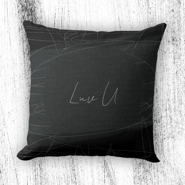 Luv U - Svarta trendiga moderna klribbade linjer Kudde (Luv U - Black Trendy Modern Scribbled Lines Throw Pillow ©Susanne Sachers - Sunny Mind Design)