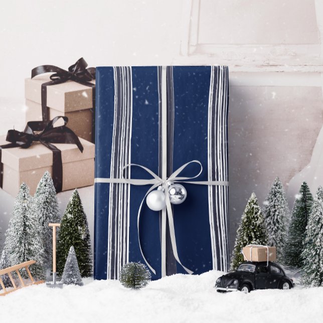 Lux jul White Rand på Blue Wrapping Papper Presentpapper (Wrap your gifts in style with Lux Christmas White Stripes on Blue, adding charm to every present!)