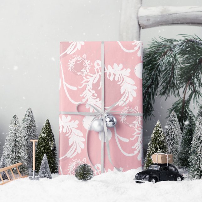 Lux Julens Elegant Baubles på Rosa Presentpapper (Wrap your gifts in joy and elegance with Lux Christmas Elegant Baubles wrapping paper!)