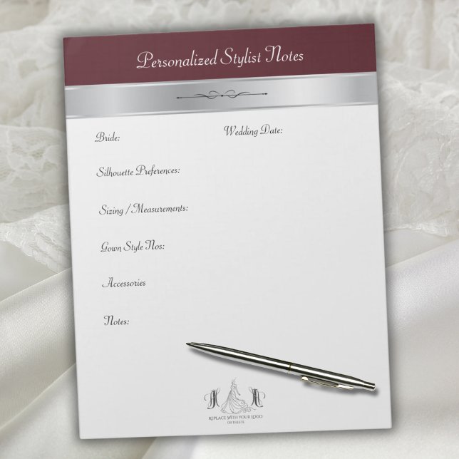 Luxe Crimson Bröllopsstylist Konsultationsblock Anteckningsblock (Luxe crimson and silver bridal boutique stylist memo notepad template.)