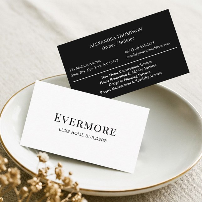 Luxe Svart Vitt Hem Entreprenör Renovering Design Visitkort (Luxe Black White Monogram Home Contractor Remodel Business Card)