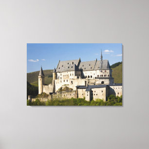 Luxembourg, Vianden. Vianden Chateau (från 1400-ta Canvastryck