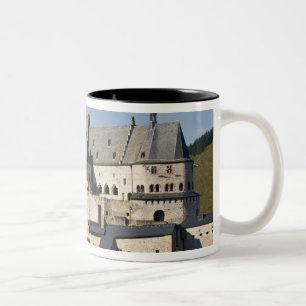 Luxembourg, Vianden. Vianden slott (b. 15:e Två-Tonad Mugg