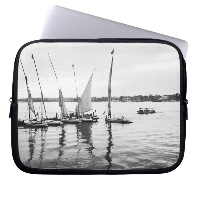 Luxor Egypten, Feluccas på Nilen Laptop Fodral (Framsidan)