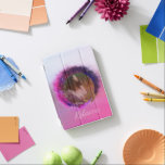 Luxuridisk Lila och Rosa Ombre Circle Ram iPad Mini Skydd<br><div class="desc">Luxuriös Lila och Rosa Ombre Circle Ram iPad mini Cover.</div>