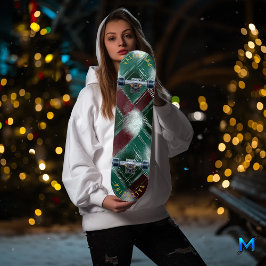 Luxurig Grönt och Burgundy Play Skateboard