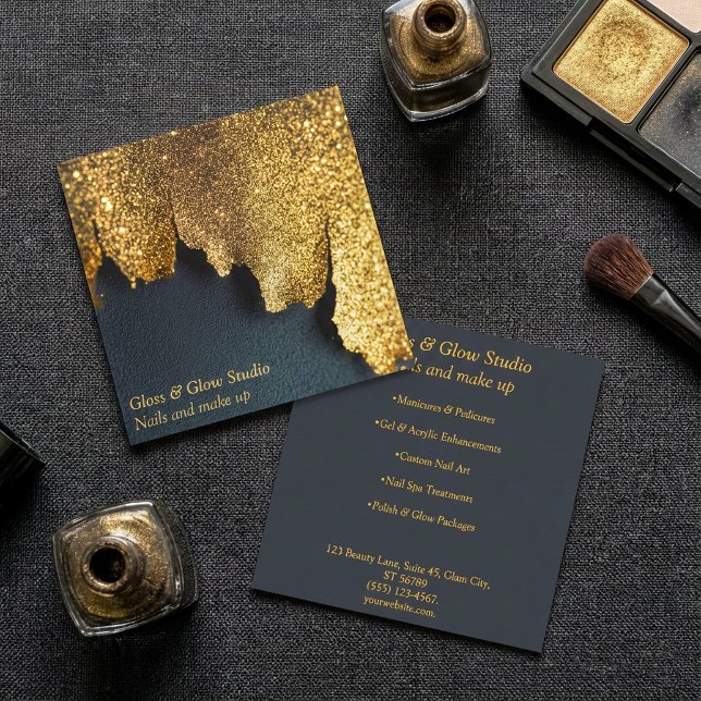 Luxuriös skönhetssalong vid Svarta havet och Guld  Fyrkantigt Visitkort (Luxurious Black and Gold Glitter nail beauty salon Square Business Card.)