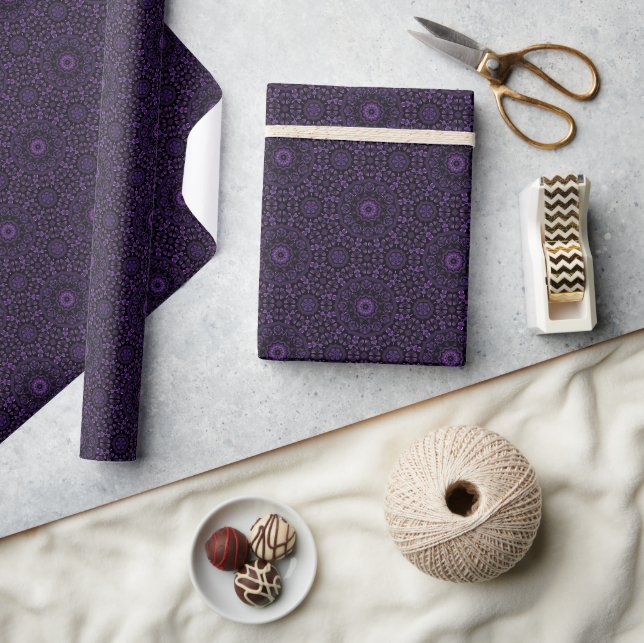 Luxuriöst Lila Damask Pattern Presentpapper (Hantverk)