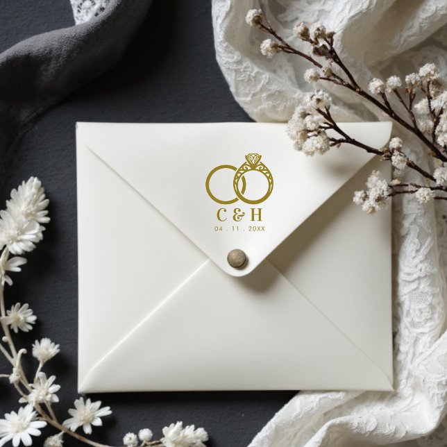 Luxurious Ornate Engagement and Wedding Rings Stämpel (Luxurious Ornate Engagement and Wedding Rings Couple Rubber Stamps. )