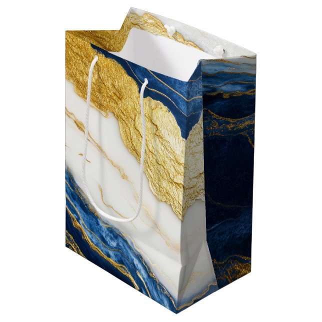 Luxuriskt marmor för marmor vid marmor vid marinen (Framsidan Vinklad)