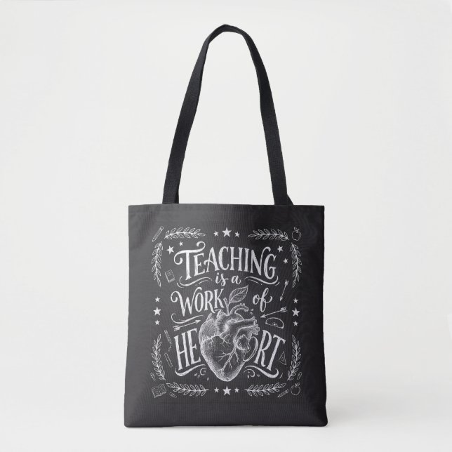Luxury All-Over-Print Teacher Work of Heart Tote B Tygkasse (Framsida)