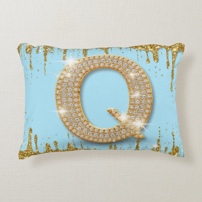 Luxury Diamond Letter Q on Gold Glitter Background Prydnadskudde (Framsidan)
