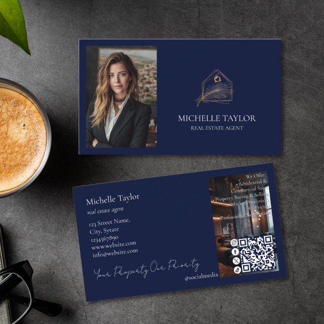 Luxury Elegant Real Estate Realtor Photo Gold Visitkort (navy and gold realtor logo business card with photo and QR code)