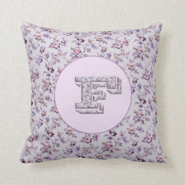 Luxury Flowers Monogram F Kudde