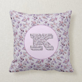 Luxury Flowers Monogram K Kudde