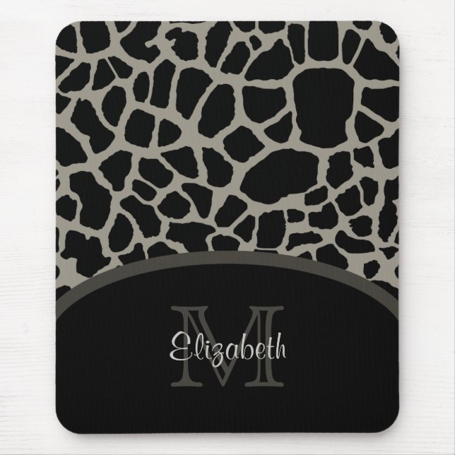 Luxury Giraffe Print Elegant Monogram och Namn Musmatta (Framsidan)