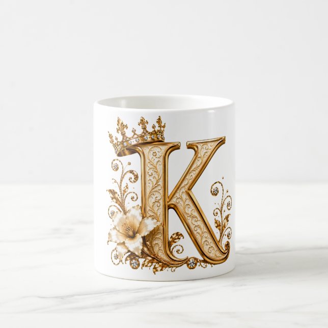 Luxury Gold Letter K Monogram with Crown & Lily Fl Kaffemugg (Center)