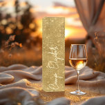 Luxury Guld Camp Bride Presentask för Vinflaska<br><div class="desc">Öka din bachelorette helg eller möhippa med den här lyxiga guld Camp Bride-presentboxen. Den här lådan är en perfekt för att kasta vin eller champagne till briden eller hennes brudens sida. Den har en skript i guld och elegant. Dess chic och sofistikerade utformning ger en aning glamor till alla möhippa...</div>