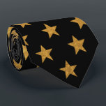 Luxury Guld Star Neck Tie Slips<br><div class="desc">Skina starkt vid vilken tillfälle som helst med den här lyxen Guld Star Neck Tie. Den opulenta guld-stjärnorna på en djup svart slips skapar ett verkligt minnesvärt tillbehör. Perfekt för julfester,  firande eller att lägga till en festlig gnista till din formella attityd.</div>