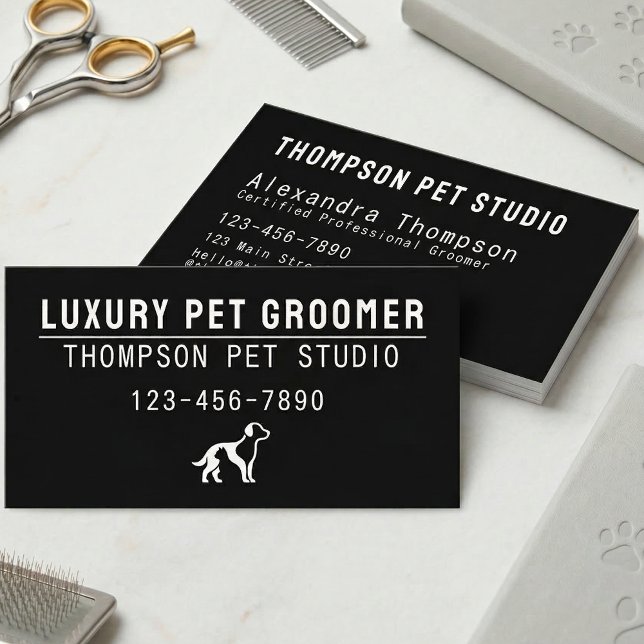 Luxury Pet Groomer Modern Bold Professional Visitkort (Skapare uppladdad)