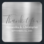 Luxury Silver Wedding Favor Tack Fyrkantigt Klistermärke<br><div class="desc">Tack-märke för  för sälförslutning i silver Bröllop. Det här klistermärket kan anpassas till ditt namn och bröllop-datum och användas för att försegla dina bröllopsinbjudningar eller favoritpåsar. Kontakta designern om du vill matcha objekt.</div>