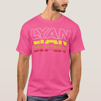 Lyan Förnamn Rolig Vintage Solnedgång Lyan vänner T Shirt