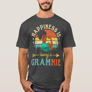 Lycka är en Grammie African Women Black T Shirt