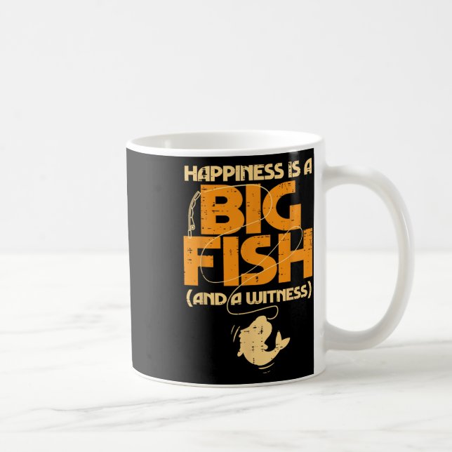 Lycka är en stor fisktjuv som fiskar i Manar Kaffemugg (Höger)