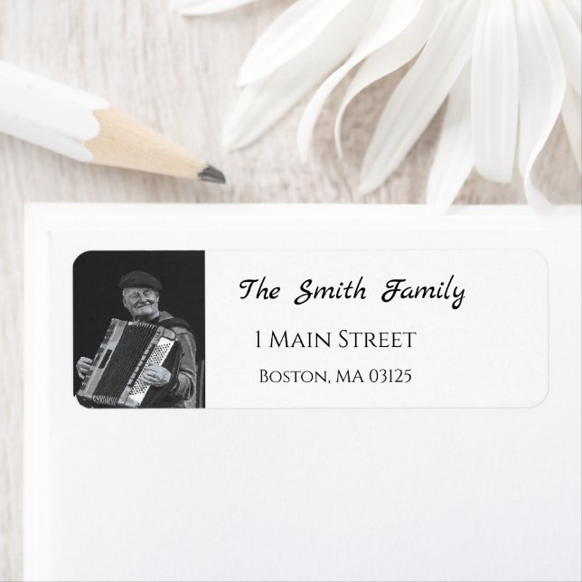 Lycka är, Paris Musician Black & White Art Art Returadress Etikett (Insitu)