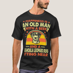 Lycka Gamle man Beer Catahoula Leopard-Hund nära T Shirt