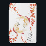 Lycka till Koi Fisk med Sakura | Elegant japanska iPad Mini Skydd<br><div class="desc">För in harmoni, förmögenhet och elegans i ditt dagliga liv med den här fantastiska "Lycka till"-designen som innehåller två koifiskar i ett fantastiskt cirkulärt rörelse, omgivet av vibrant sakura grenar. Den här teckningen är inspirerad av traditionell japansk symbolik och är perfekt för gåvor, hemdekanter, kontorsmaterial och mycket annat. Kidfisken är...</div>