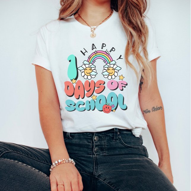 Lycklig 100 dagar för skolretro Rainbow Teacher T Shirt (Skapare uppladdad)