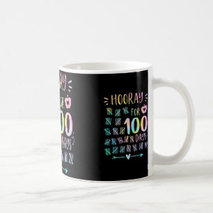 Lycklig 100-dagarsdag i skolhus i 100 dagar kaffemugg