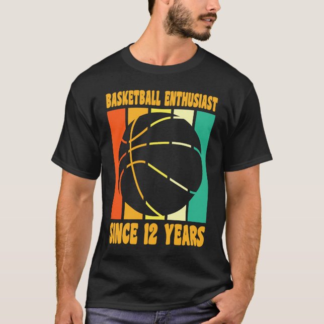 Lycklig 12 födelsedag 12 år gammal Retro Basketbal T Shirt (Framsida)