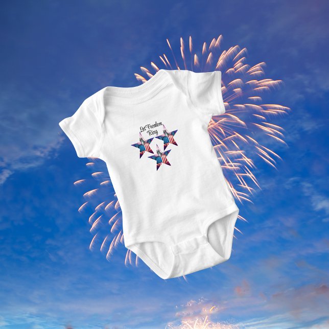 Lycklig 4:e juli: "Låt Frihet Ring" Baby-kostym T Shirt (Skapare uppladdad)