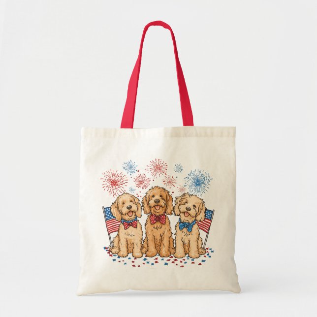 Lycklig 4 juli Goldendoodle Hundar Fireworks Tygkasse (Framsidan)
