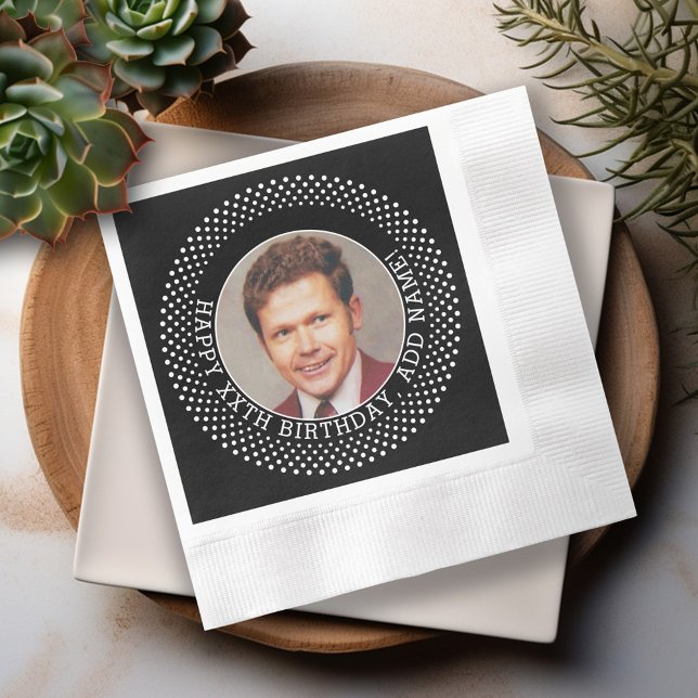 Lycklig 50:e födelsedagen - över backe-svart - fot pappersservett (Personalized Over the Hill Birthday Napkins)