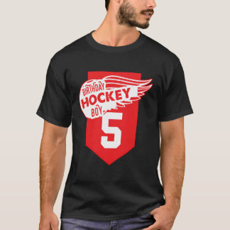 Lycklig 5:e födelsedagspojken Red Färg Ice Hockey T Shirt