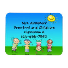 Lycklig Barn leker i Sol, barn utomhus