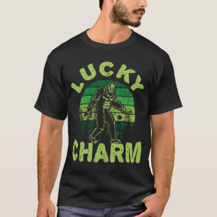 Lycklig berlock Bigfoot Sasquatch fläktar st T Shirt