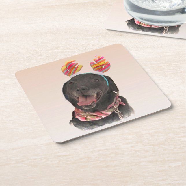 Lycklig Black Labrador Retriever Hund Papper Under Underlägg Papper Kvadrat (Vinklad)