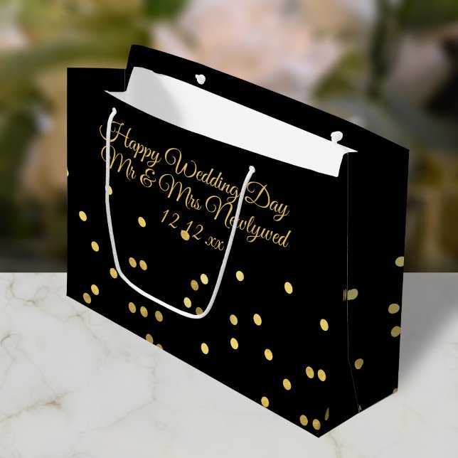 Lycklig Bröllopsdag Svart och Guld Konfetti Presen (Happy Wedding Day to the Newlyweds! Just add the Couple's name and wedding date to this gift bag)