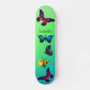 Lycklig Bumblebee med vackra fjärilar Mini Skateboard Bräda 18,5 Cm