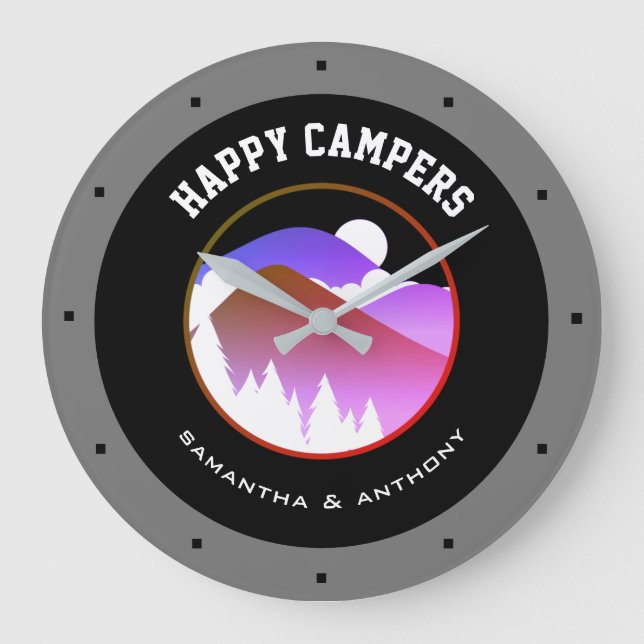 Lycklig Campers Family Namn Grått  Black Camping Stor Klocka (Framsida)