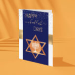 Lycklig Challah Days Hanukkah Julkort<br><div class="desc">Den här designen skapades genom digital grafik. Den kan vara personlig i det område som tillhandahålls genom att ändra fotot och/eller text. Du kan också anpassa den genom att klicka för att anpassa ytterligare alternativ och ta bort eller ändra bakgrunden i färg, lägga till text, ändra texten färg eller stil...</div>