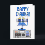 Lycklig Chanukah Ham Radio Greeting Card Helgkort<br><div class="desc">Här är ett Chanukah-kort för judiska polacker att skicka till sina kamrater,  vänner eller familj. Du kan anpassa detta med ditt namn och din anropssignal. Du kan också ändra insidan av hälsning om du vill att kortet ska ha ett annat meddelande. (Vi har en 9-ljusmenorah för Chanukah.)</div>