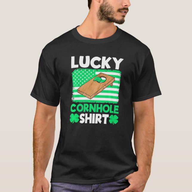 Lycklig Cornhole   Cornhole Team Bean Bag  Cornhol T Shirt (Framsida)